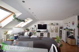 Großzügige 4-Zimmer-Dachgeschosswohnung mit 2 Balkonen, Garage & Teilungspotenzial – Die vollständige Adresse der Immobilie erhältst du vom Anbieter., 75180 Büchenbronn, Pforzheim – Vorschaubild 3