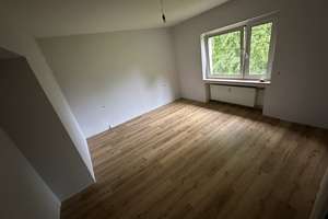 Renovierte, geräumige Familienwohnung im Zentrum von Eschweiler – Gartenstraße 35, 52249 Eschweiler – Vorschaubild 4