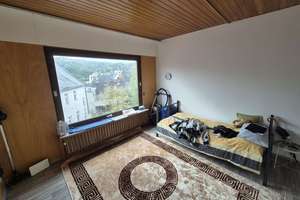 Gute Rendite - 1 Haus, 3 vermietete Wohnungen – Die vollständige Adresse der Immobilie erhältst du vom Anbieter., 55743 Idar-Oberstein – Vorschaubild 1