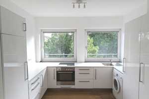 Moderne 2-Zimmer-Wohnung mit Balkon im Herzen von Köln – Hansaring 32, 50670 Köln – Vorschaubild 3
