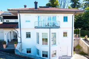 Hochwertiges Einfamilienhaus mit Einliegerwohnung - nahe des Simssees – Die vollständige Adresse der Immobilie erhältst du vom Anbieter., 83093 Bad Endorf – Vorschaubild 2
