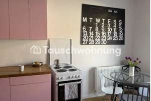 Tauschwohnung: 2 zimmer Altbau mit Balkon und Parkett am Hafen