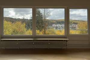 Direkt am Wald! Sonnige Doppelhaushälfte in Herrlingen mit Aussicht! – Die vollständige Adresse der Immobilie erhältst du vom Anbieter., 89134 Blaustein – Vorschaubild 4