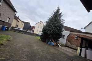 Familienhaus mit Garten, Garage & Stellplätzen in Buseck – Die vollständige Adresse der Immobilie erhältst du vom Anbieter., 35418 Buseck – Vorschaubild 15