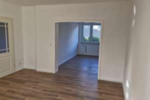 Erdgeschosswohnung mit Terrasse, Garten, Garage plus Stellplatz – Eichhornweg 2, 44892 Langendreer, Bochum – Vorschaubild 5