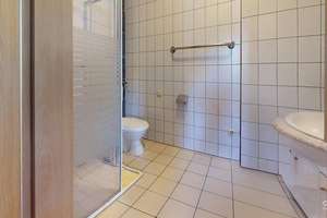 Charmantes Mehrparteienhaus mit vielseitiger Nutzung und idyllischem Garten – Die vollständige Adresse der Immobilie erhältst du vom Anbieter., 29225 Celle – Vorschaubild 24