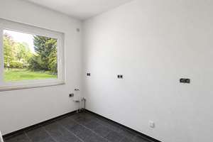 Gepflegtes 4-Zimmer-Reihenmittelhaus mit Garten und Keller in zentraler Lage von Oldenburg – Die vollständige Adresse der Immobilie erhältst du vom Anbieter., 26121 Ziegelhof, Oldenburg (Oldenburg) – Vorschaubild 5