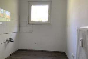 Bezugsfertige 3-Zimmer-Wohnung mit neuem Duschbad im Erdgeschoss – Coesfelder Straße 20, 45892 Resser Mark, Gelsenkirchen – Vorschaubild 3