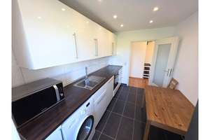 Frei! 2Zi Weststadt-Juwel Effizienz C: Fernwärme, Riesen-Balkon, Stellplatz, Möbliert – Lessingstr. 37b, 76135 Weststadt, Karlsruhe – Vorschaubild 10