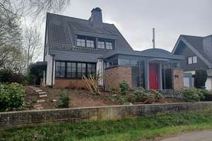 +++ EINFAMILIENHAUS IN BELIEBTER LAGE +++ von Korschenbroich – Die vollständige Adresse der Immobilie erhältst du vom Anbieter., 41352 Korschenbroich – Vorschaubild 2