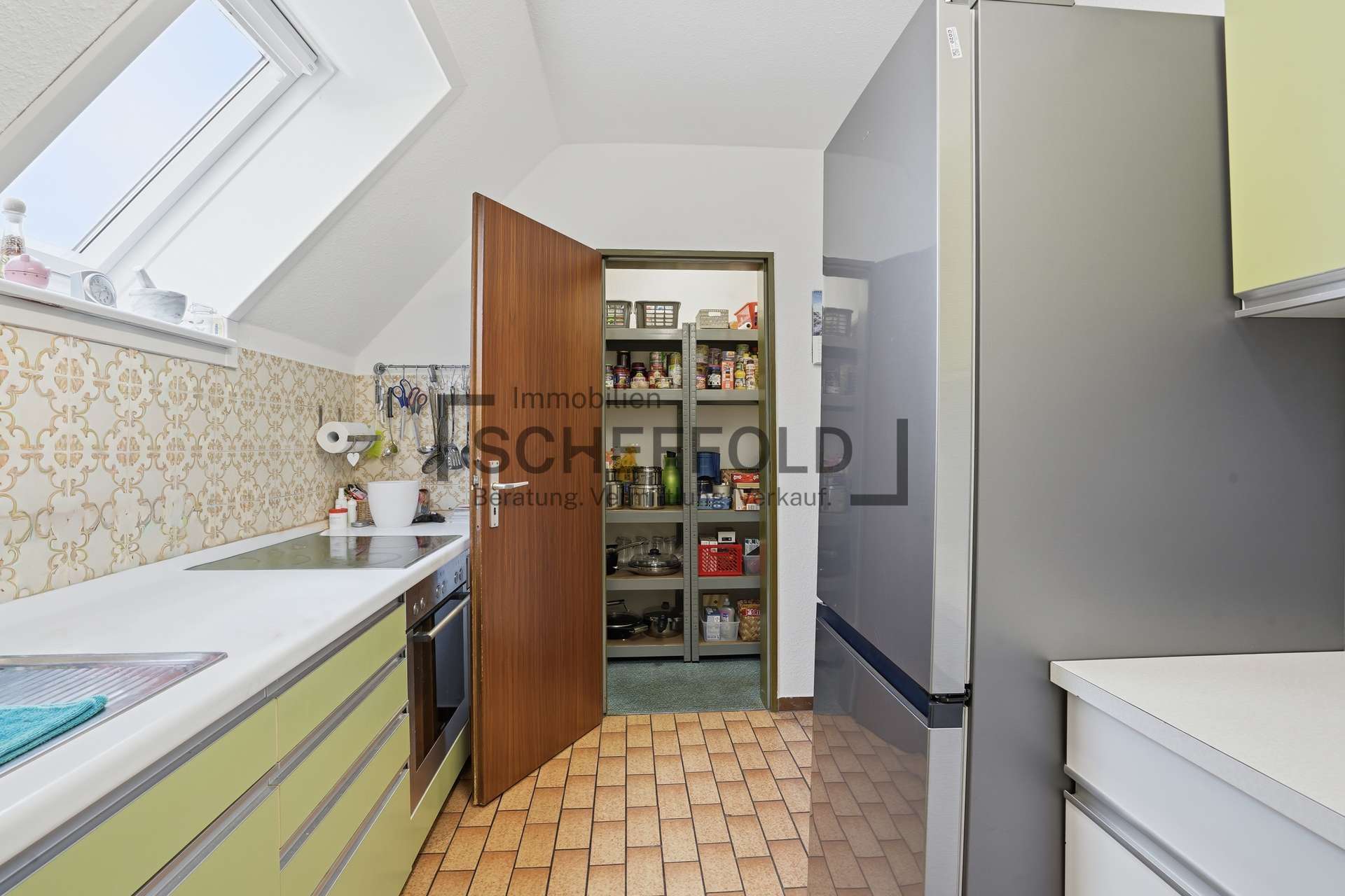 Immobilie in Laupheim - Familienglück! Gut gelegenes Zweifamilienhaus mit viel Potenzial - Bild 8