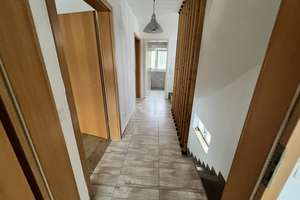  Doppelhaushälfte mit 3 Bäder, 4  WCs, Kamin,  Terrasse & Marquardt-Küche in Nürnberg-Gar – Germersheimer Straße 125, 90469 Trierer Straße, Nürnberg – Vorschaubild 12