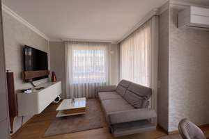 Exklusive Penthousewohnung in bester Wohnlage – Die vollständige Adresse der Immobilie erhältst du vom Anbieter., 83395 Freilassing – Vorschaubild 4