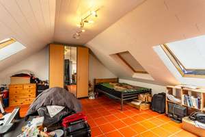 Premiumlage mit Burgblick und traumhaften Garten am Bach – Die vollständige Adresse der Immobilie erhältst du vom Anbieter., 50374 Erftstadt – Vorschaubild 28