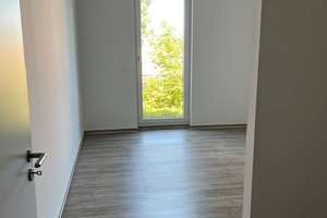 3-Raumwohnung mit Tiefgaragenplatz und super Ausstattung – Walter-Ranft-Straße 18, 9123 Hutholz, Chemnitz – Vorschaubild 8