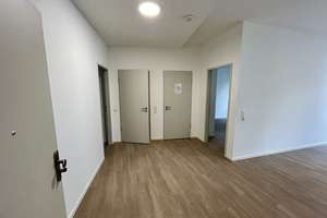 Moderne 3 Zi-Wohnung im Herzen der Stadt **Saniert inkl. Küche** – Calvinstraße 21, 42103 Elberfeld, Wuppertal – Vorschaubild 2