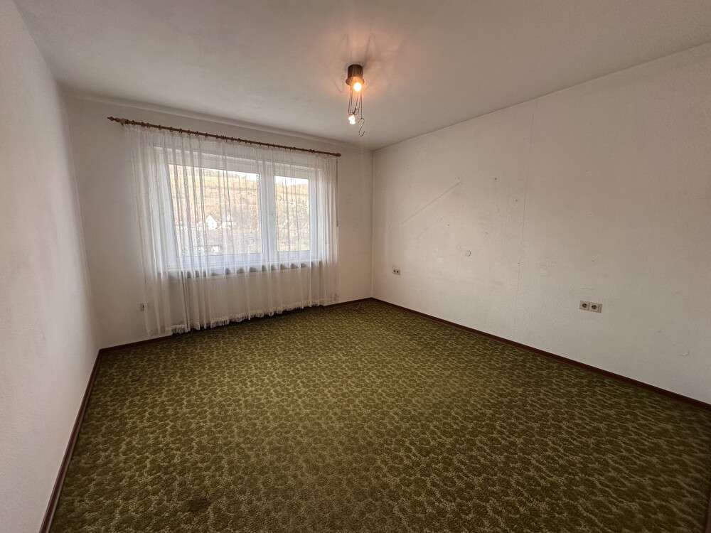 Immobilie in Elsenfeld - Herrlicher Ausblick und ruhige Lage ... Einfamilienhaus mit viel Platz zum Ausbreiten! - Bild 6