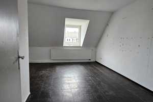 Zentral gelegene Wohnung im Dachgeschoss, ideal für WG – Bohmter Straße 14, 49074 Osnabrück – Vorschaubild 4