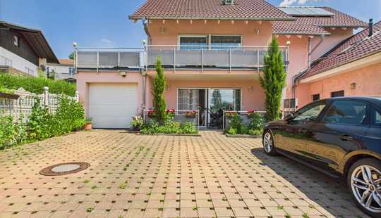 Bild von Kapitalanlage oder Familiendomizil: Dreifamilienhaus in Planig!