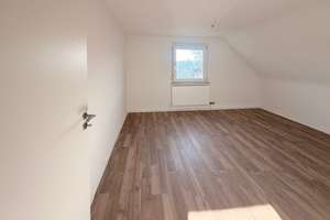 Charmantes Einfamilienhaus in ruhiger Lage – modernisiert und gepflegt mit Garten – Die vollständige Adresse der Immobilie erhältst du vom Anbieter., 74078 Frankenbach, Heilbronn – Vorschaubild 7