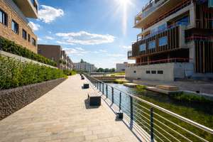 Exklusive Eigentumswohnung inkl. Tiefgaragenstellplatz, Balkon & idyllischer Wasserlage – Die vollständige Adresse der Immobilie erhältst du vom Anbieter., 12527 Grünau, Berlin – Vorschaubild 13