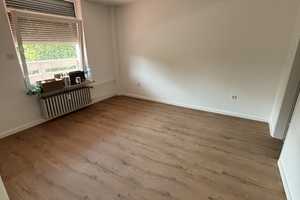 Erstbezug nach Sanierung mit Balkon: Exklusive 2-Raum-Wohnung mit geh. Innenausstattung in Köln Poll – Köln – Vorschaubild 10
