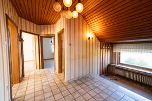 Solides Familiendomizil in zweiter Reihe – mit großem Garten, Garage, Carport und zwei Dachterrassen – Herford (Kreis) – Vorschaubild 18