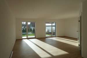 GROSSzügige, MODERNE DHH in RUHIGER und SONNIGER LAGE! IDEAL für Familien! SCHÖNER Garten! – Schwaigweg 24, 86928 Hofstetten – Vorschaubild 6