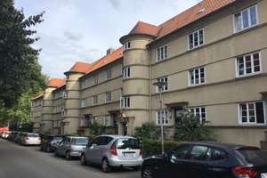 Renovierte 2-Zimmer-Wohnung in denkmalgeschütztem Objekt
