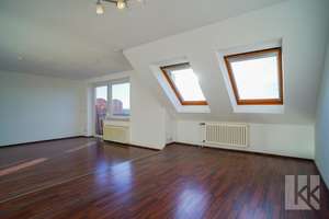 Wohnen mit Weitblick – 2-Zimmer-Wohnung mit Dachterrasse & Tiefgarage – Die vollständige Adresse der Immobilie erhältst du vom Anbieter., 38446 Reislingen, Wolfsburg – Vorschaubild 2