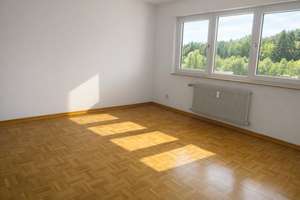 Großzügige 3,5 Zimmer Wohnung (96 m²) mit Wohnküche, überdachter Terrasse & separatem Eingang – Die vollständige Adresse der Immobilie erhältst du vom Anbieter., 73262 Reichenbach an der Fils – Vorschaubild 7