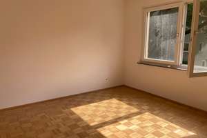 ** Modernisierte 2-Zi-Wohnung mit Balkon in zentraler, dennoch ruhiger Lage von Holsterhausen ** – Kaulbachstr. 47, 45147 Holsterhausen, Essen – Vorschaubild 12