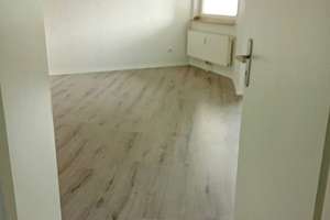 WBS erforderlich, 3 Zimmer Wohnung mit Balkon in Neumühl zu vermieten – Gartenstraße 164, 47167 Neumühl, Duisburg – Vorschaubild 4