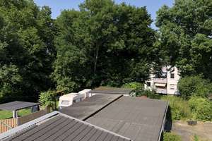 Einbauküche inklusive.  3 Zimmer, Küche, Diele, Bad, Balkon, Doppelgarage – Dorstener Straße 196, 44809 Hamme, Bochum – Vorschaubild 2