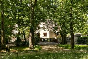 Großes Grundstück & ruhige Lage – Familienhaus mit Potenzial