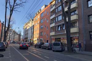 Stilvolle, modernisierte und vollmöblierte 2-Zi-Wohnung mit Balkon und Einbauküche in D – Brunnenstraße 37, 40223 Bilk, Düsseldorf – Vorschaubild 32