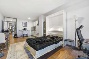 Möbliertes Studio-Apartment mit atemberaubender Aussicht – Hamburger Allee 6, 30161 Oststadt, Hannover – Vorschaubild 3