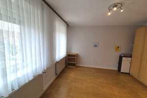 Reserviert! Charakteristisches Bauernhaus mit Innenhof und Nebengebäuden – Kaiserslautern (Kreis) – Vorschaubild 11