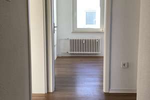 Gemütliche 3-Raum-Wohnung in absolut ruhiger Wohnlage, ab sofort! – Kunkelsberg 7, 45239 Fischlaken, Essen – Vorschaubild 2