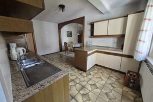 Einfamilienhaus mit kl. Werkstatt/Stallungen/Garage und Hof – Die vollständige Adresse der Immobilie erhältst du vom Anbieter., 76744 Wörth am Rhein – Vorschaubild 6