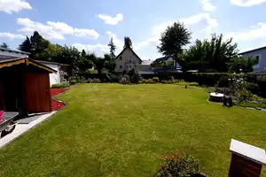 Massiv gebautes, gepflegtes Haus mit großer Sonnenterrasse und sehr schönem Garten – Teltow-Fläming (Kreis) – Vorschaubild 3