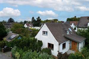 SCHWIND IMMOBILIEN - Ankommen. Auspacken. Zuhause sein – traumhaftes Familienidyll mit großem Garten – Die vollständige Adresse der Immobilie erhältst du vom Anbieter., 64289 Kranichstein, Darmstadt – Vorschaubild 16
