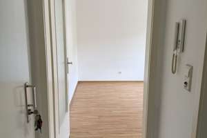 Gemütliche 1-Zimmer-Wohnung mit Balkon – 70376 Münster, Stuttgart – Vorschaubild 2