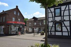 Modernisierte Architektenvilla mit idyllischem Garten & flexiblen Grundrissstrukturen in Holthausen – Die vollständige Adresse der Immobilie erhältst du vom Anbieter., 45470 Menden-Holthausen, Mülheim an der Ruhr – Vorschaubild 15