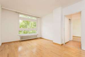 Gelegenheit nahe Botanischem Garten! Gut geschnittene 3-Zimmer-Wohnung mit großem Balkon und Blick  – Die vollständige Adresse der Immobilie erhältst du vom Anbieter., 12203 Lichterfelde, Berlin – Vorschaubild 9