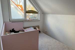 Befristete Vermietung: Haus mit 3,5 Zimmern in München-Lochhausen – Die vollständige Adresse der Immobilie erhältst du vom Anbieter., 81249 Lochhausen, München – Vorschaubild 13