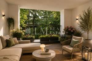 Seltene Maisonette am Hirschpark: 5 Zimmer, Südloggia, Elbnah – Die vollständige Adresse der Immobilie erhältst du vom Anbieter., 22609 Nienstedten, Hamburg – Vorschaubild 2