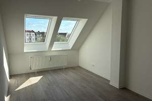 Gemütliche Dachgeschoss-Wohnung im Grünen! Mit Balkon und Wannenbad! Für max. 2 Personen! – Ricarda-Huch-Straße 16, 14480 Kirchsteigfeld, Potsdam – Vorschaubild 5
