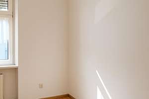 Helle möblierte 1-Zimmer-Wohnung in guter Lage – Sonntagstraße 41, 42275 Oberbarmen, Wuppertal – Vorschaubild 4