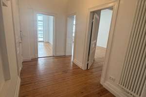 Großzügiges Wohnen in Rotherbaum: Fünf-Zimmer-Wohnung mit Balkon – Bundesstrasse 6, 20146 Rotherbaum, Hamburg – Vorschaubild 6